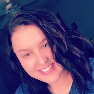 Meet your Posher, Emilee